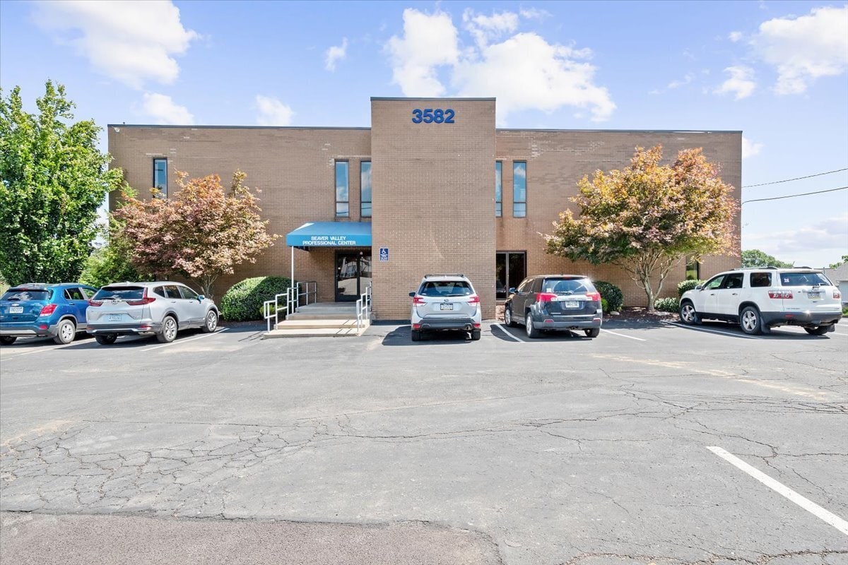 3578 Brodhead Rd, Monaca, PA for lease Building Photo- Image 1 of 18