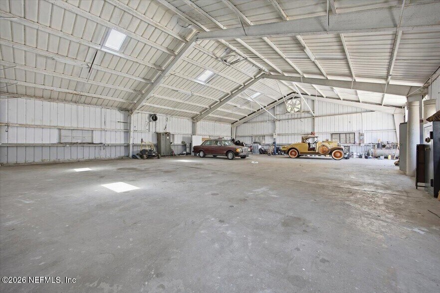 3545 St Augustine Rd, Jacksonville, FL à louer - Photo du bâtiment - Image 3 de 7