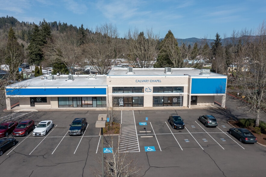 1447 N 99 Hwy, Cottage Grove, OR for sale - Building Photo - Image 3 of 5