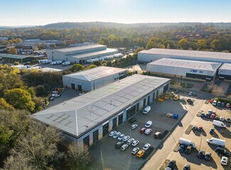 Plus de détails pour Nash Rd, Redditch - Industriel à louer