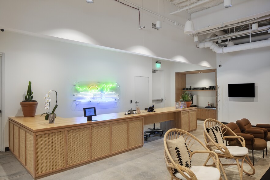 10900 Stonelake Blvd, Austin, TX for lease - Interior Photo - Image 2 of 10