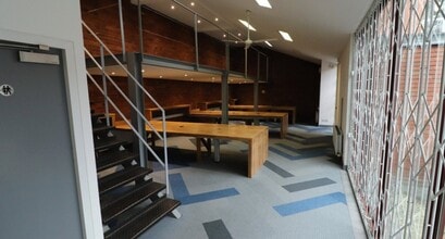 16 Graham St, Birmingham à louer Photo intérieure- Image 1 de 2