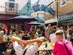 6 Dukes Ln, Brighton à louer Autre- Image 2 de 2