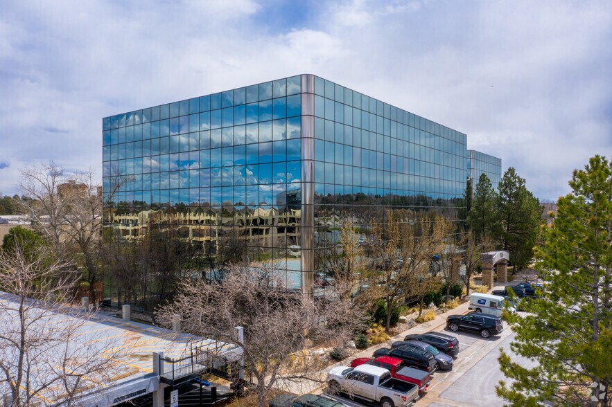 7555 E Hampden Ave, Denver, CO à louer - Photo du bâtiment - Image 2 de 16