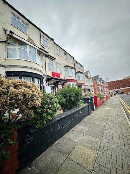 7 Gynn Av, Blackpool à vendre - Photo du bâtiment - Image 3 de 12