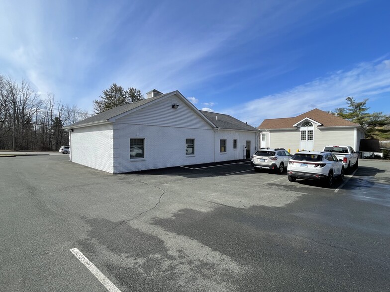 338 Bantam Rd, Litchfield, CT for lease - Building Photo - Image 2 of 2