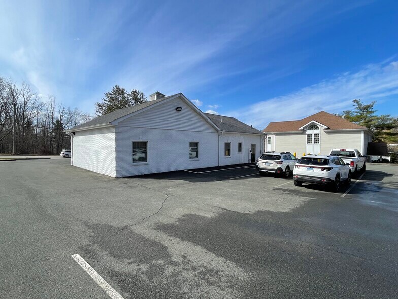 338 Bantam Rd, Litchfield, CT à louer - Photo du bâtiment - Image 2 de 2
