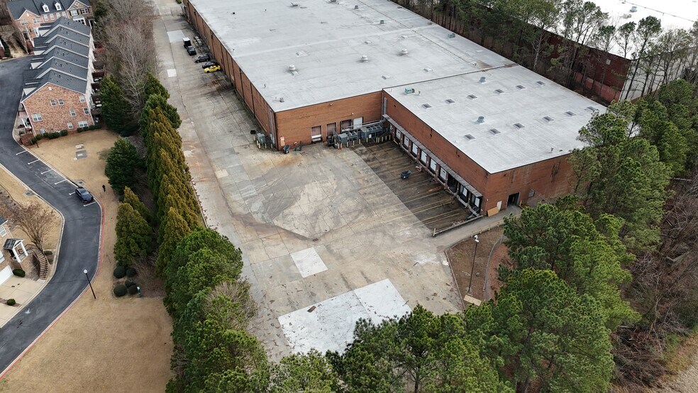 4820 N Church Ln SE, Atlanta, GA à louer - Aérien - Image 2 de 9