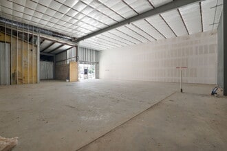 1009 E 4th St, Lampasas, TX à louer Photo du bâtiment- Image 2 de 5