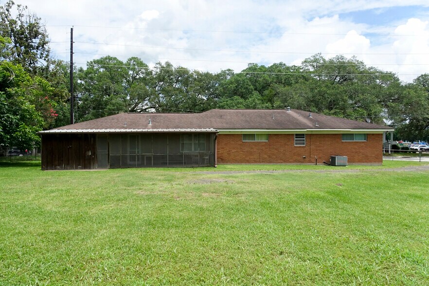 912 Richmond Parkway, Richmond, TX à vendre - Photo du bâtiment - Image 2 de 14
