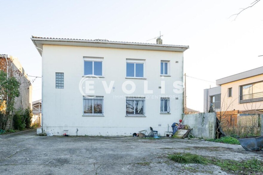Office in Le Bouscat for sale - Building Photo - Image 1 of 4