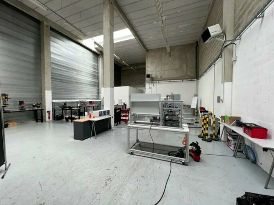 Flex in Émerainville for lease Interior Photo- Image 1 of 8