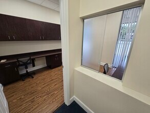 155 Blanding Blvd, Orange Park, FL for lease Interior Photo- Image 2 of 8