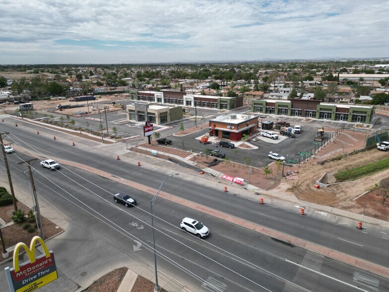8100 N Loop Dr, El Paso, TX à louer - Photo du bâtiment - Image 3 de 7