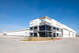 Plus de détails pour 12001 Harmonson Road, Northlake, TX - Industriel à vendre