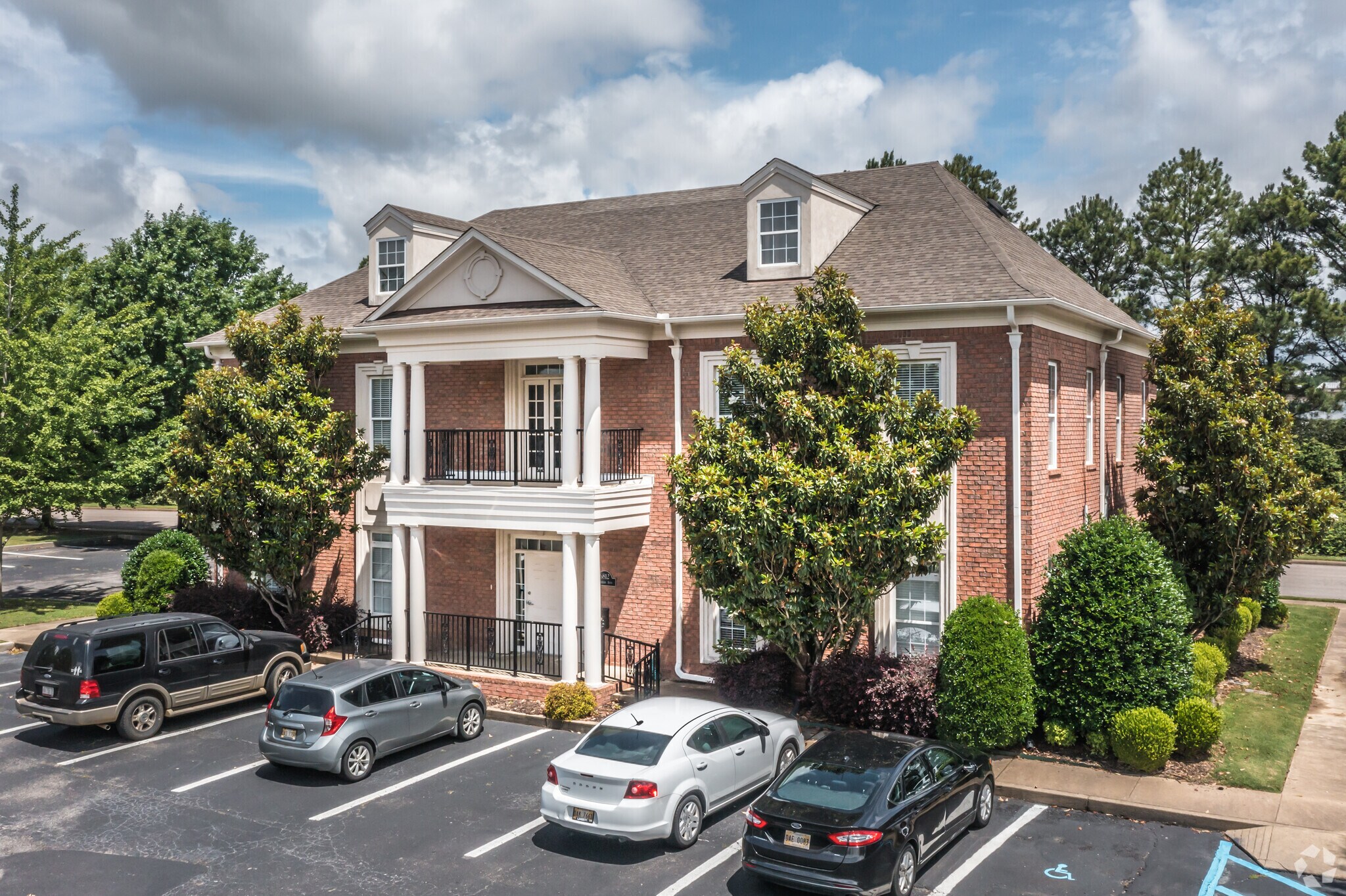 6812 Crumpler Blvd, Olive Branch, MS for lease Primary Photo- Image 1 of 5