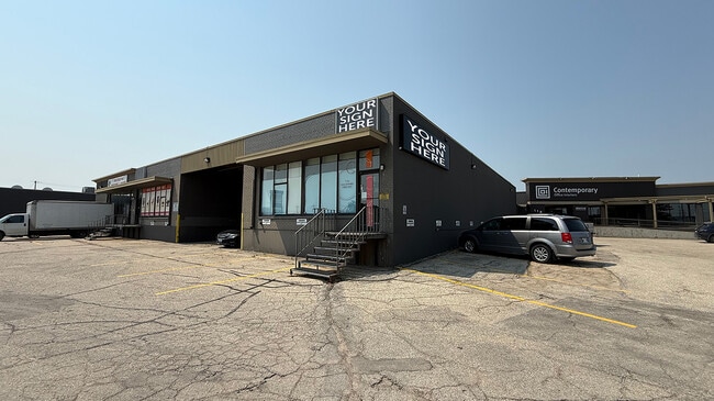 More details for 112 King Edward E st, Winnipeg, MB - Industrial for Lease