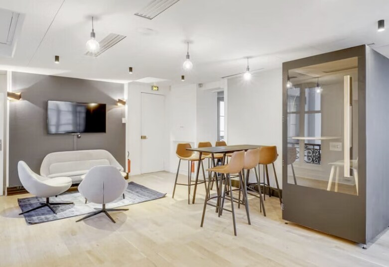 17 Rue De La Banque, Paris for lease - Interior Photo - Image 2 of 14