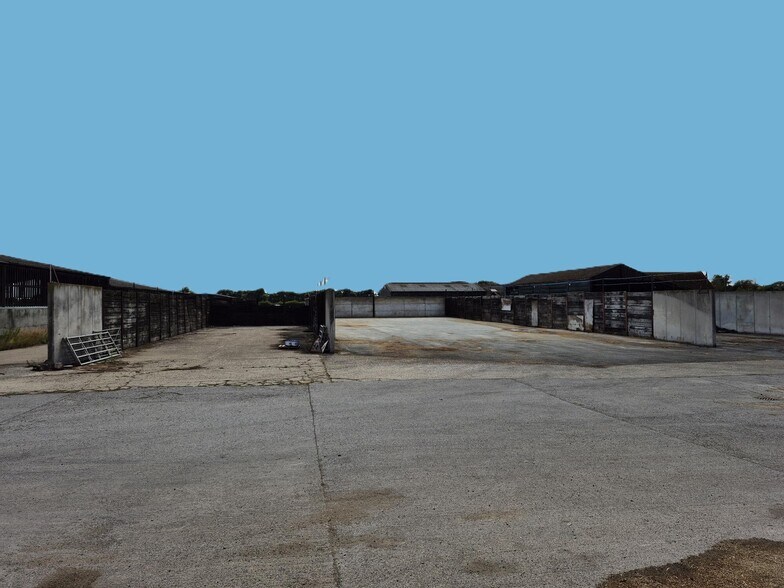 Waterditch Road, Christchurch à louer - Photo du bâtiment - Image 3 de 15