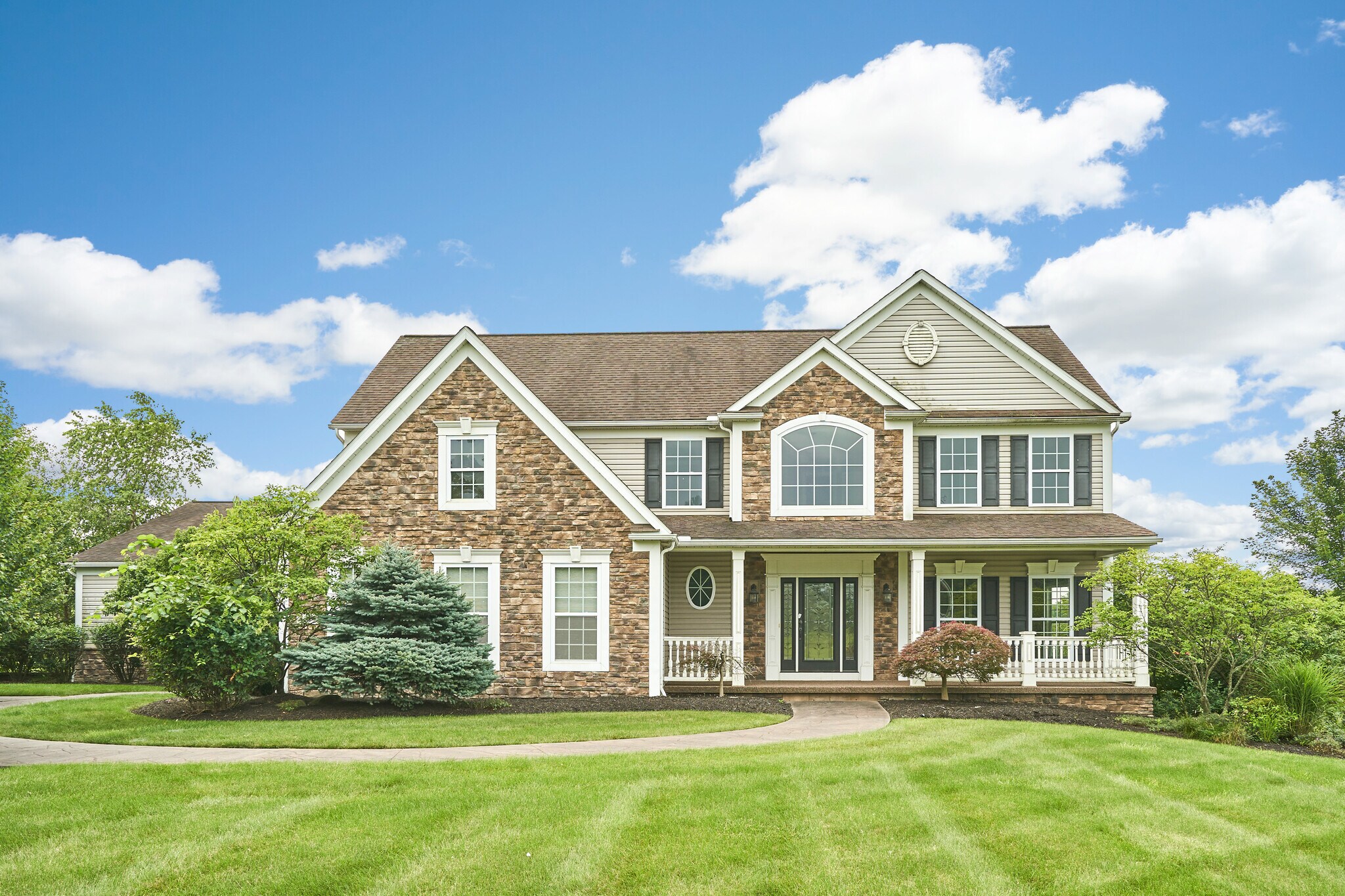 4250 Lynn Rd, Ravenna, OH à vendre Photo du bâtiment- Image 1 de 26