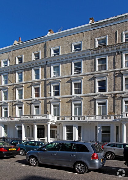 11 Elvaston Pl, Londres à louer - Photo du bâtiment - Image 2 de 4