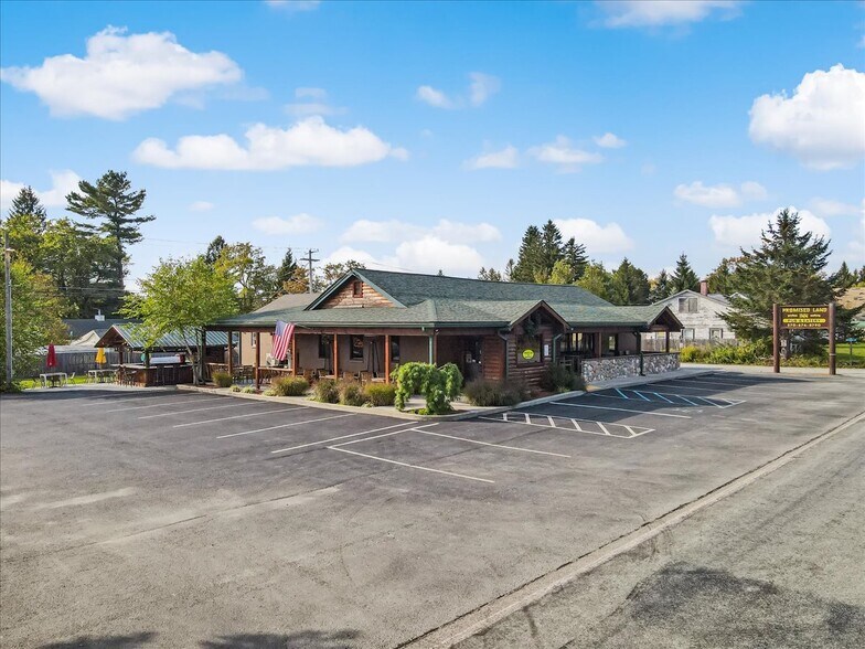 1045 Route 390, Greentown, PA à vendre - Photo du bâtiment - Image 3 de 52