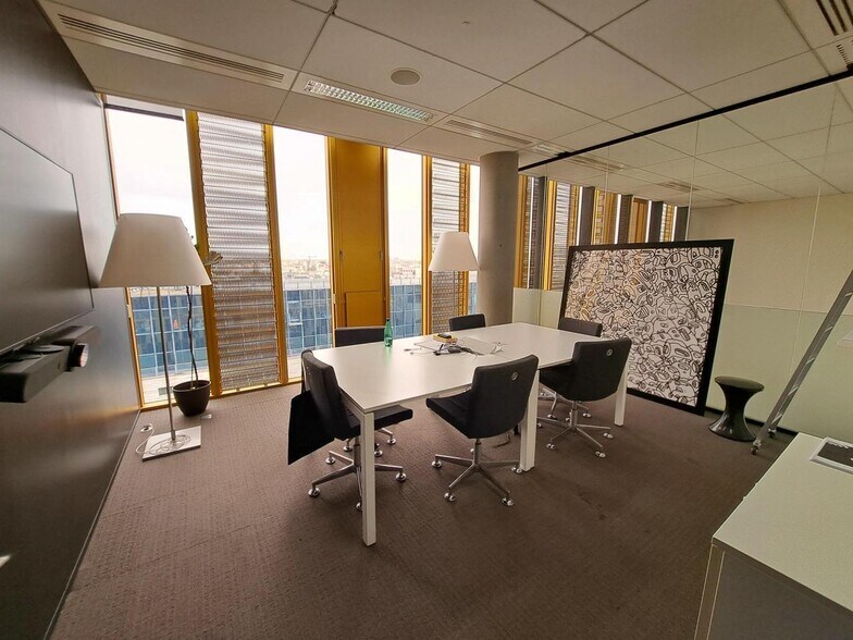 1 Cours De L'Ile Seguin, Boulogne-Billancourt à louer - Photo du bâtiment - Image 3 de 18