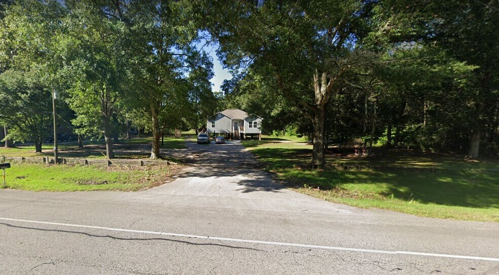 24334 FM 2090 Rd, Splendora, TX à vendre - Photo du bâtiment - Image 3 de 21