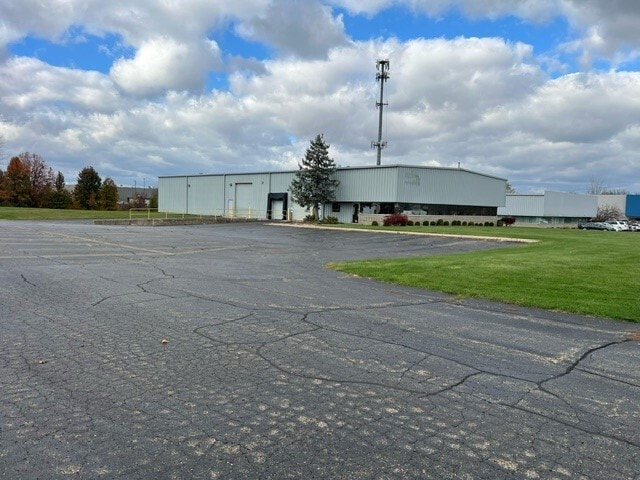 6292 American Ave, Portage, MI for lease - Building Photo - Image 2 of 11