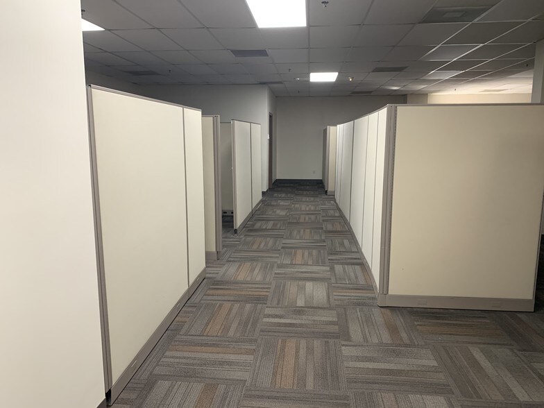 2901 Wall Triana Hwy, Huntsville, AL à louer - Photo intérieure - Image 3 de 10