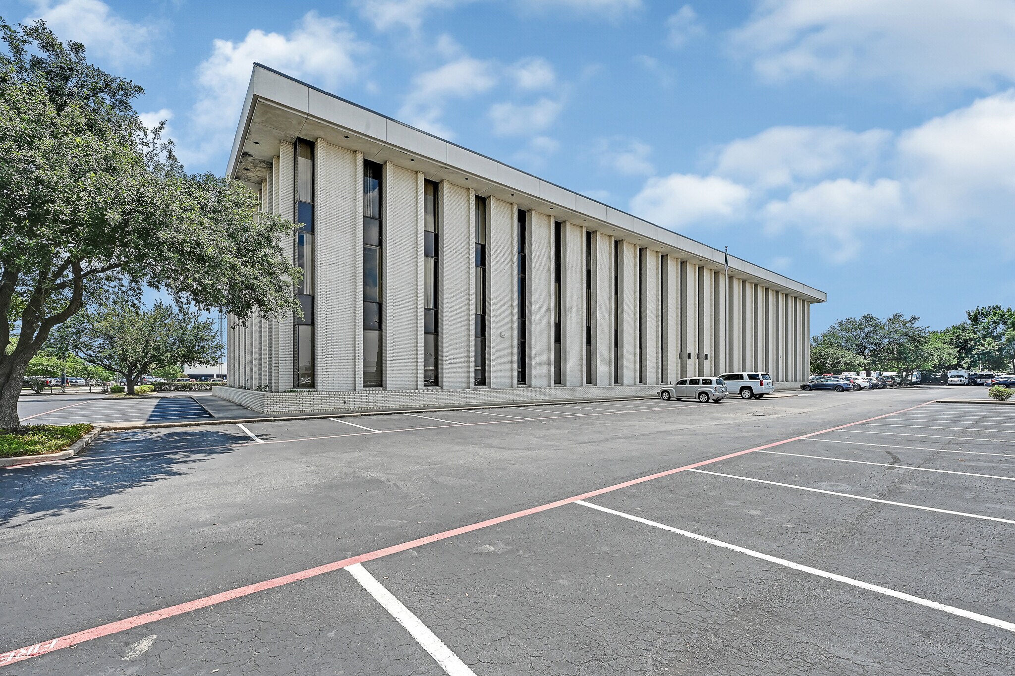 6401 S US 59 Hwy, Houston, TX for lease Building Photo- Image 1 of 9