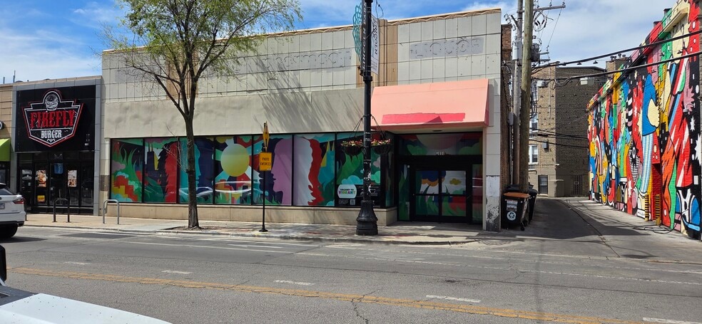 2414 N Lincoln Ave, Chicago, IL for lease - Building Photo - Image 3 of 3