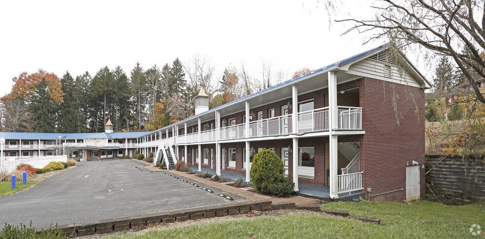 1117 Fairmont Ave, Fairmont, WV for sale - Primary Photo - Image 1 of 1