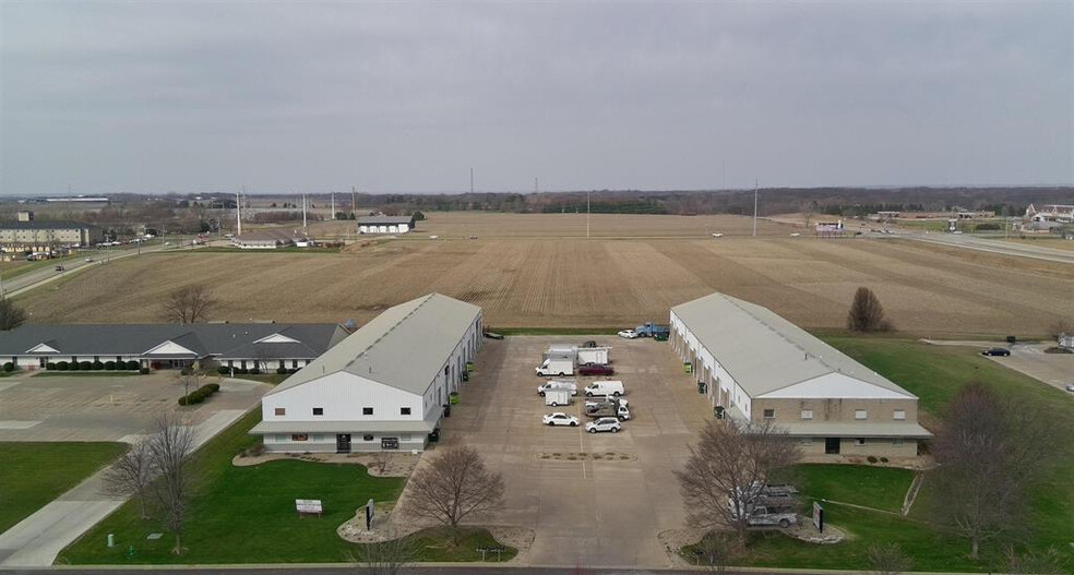 1204-1254 Independence Ct, Washington, IL for sale - Building Photo - Image 2 of 23