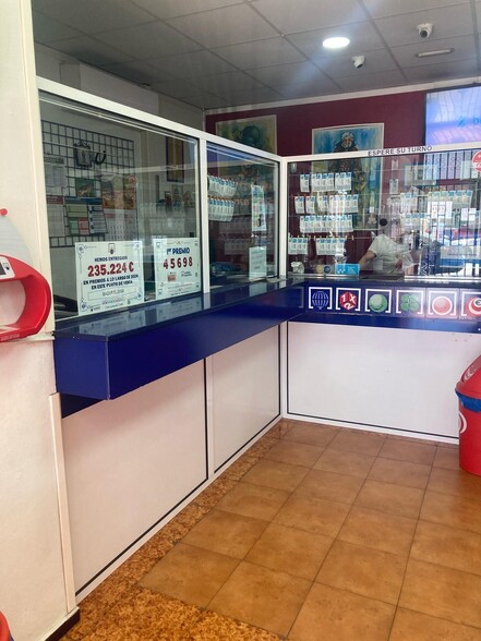 Avenida José Mesa y López, 80, Las Palmas de Gran Canaria, Las Palmas for sale - Building Photo - Image 2 of 33