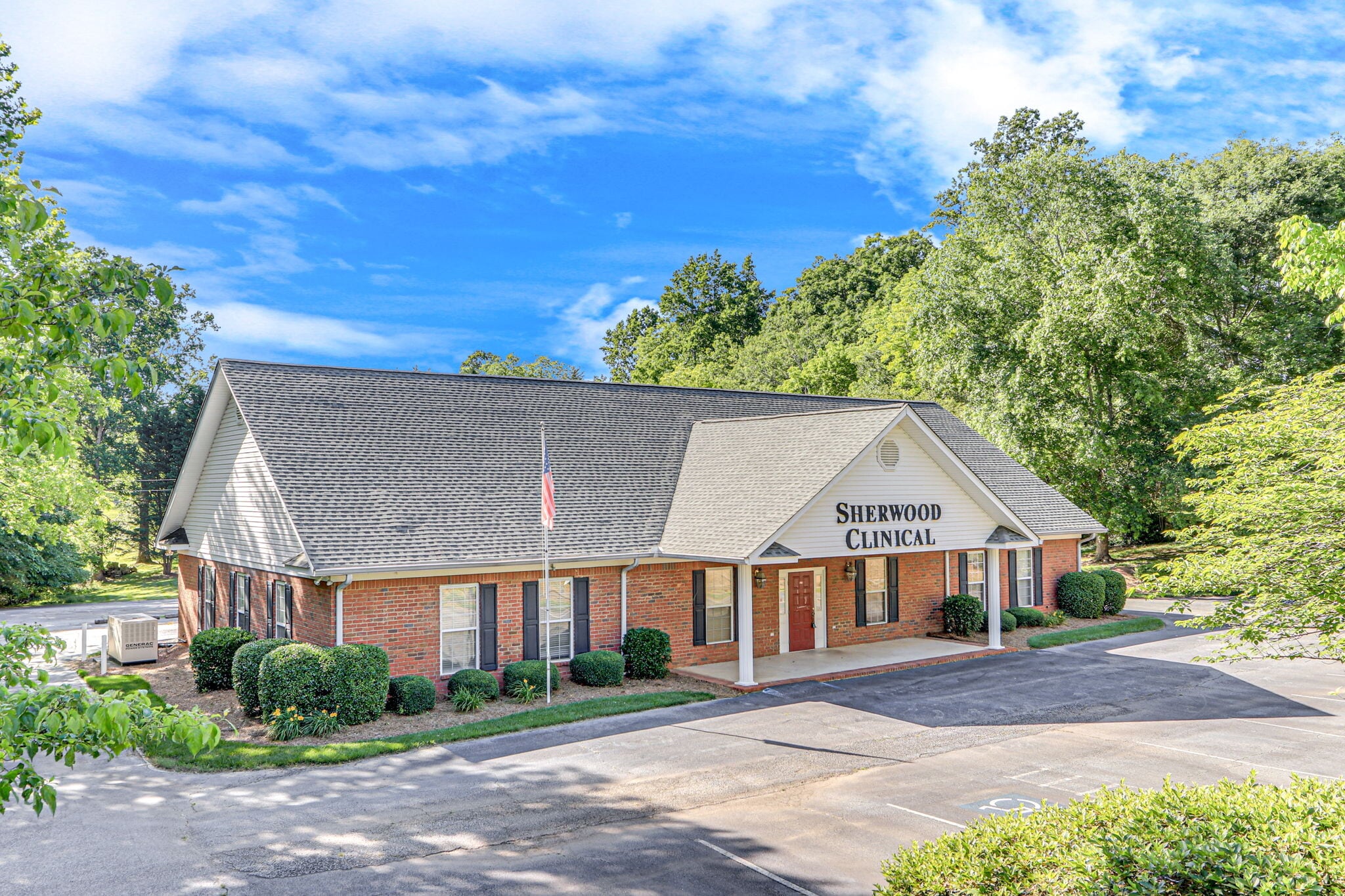 415 Fisk Ave, Demorest, GA for sale Primary Photo- Image 1 of 22