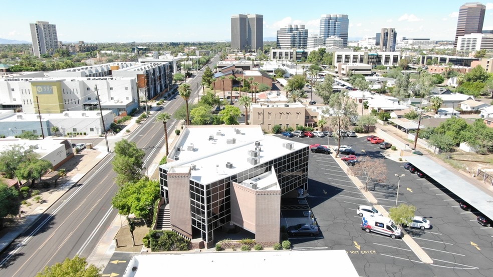 370 E Virginia Ave, Phoenix, AZ for lease - Building Photo - Image 2 of 9