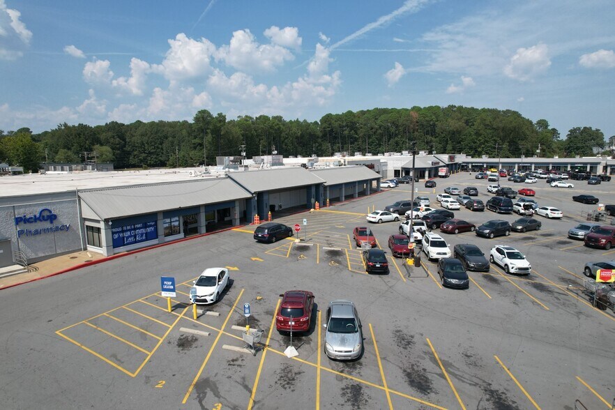 8824 Geyer Springs Rd, Little Rock, AR à vendre - Photo du bâtiment - Image 2 de 5