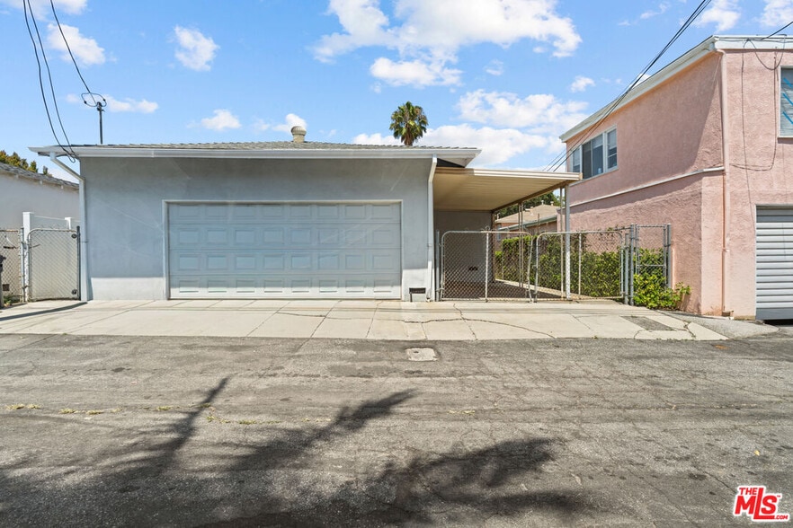 1630 Franklin St, Santa Monica, CA à vendre - Photo du bâtiment - Image 2 de 26