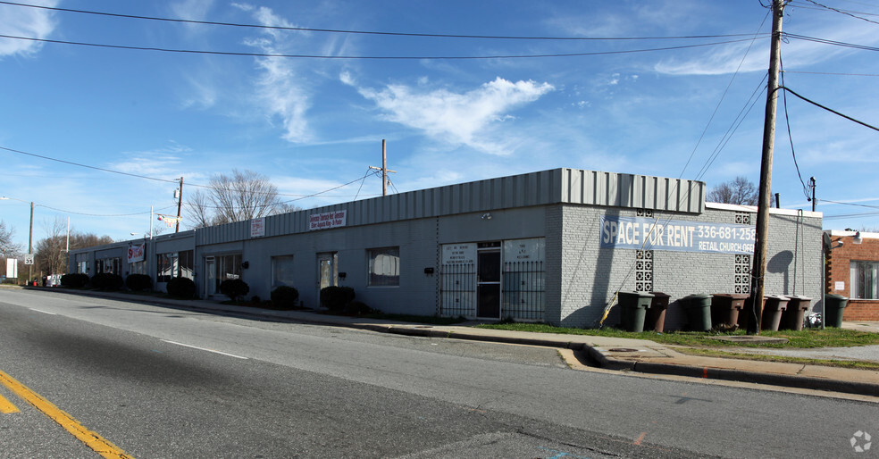 2900-2914 E Market St, Greensboro, NC à vendre - Photo principale - Image 1 de 1