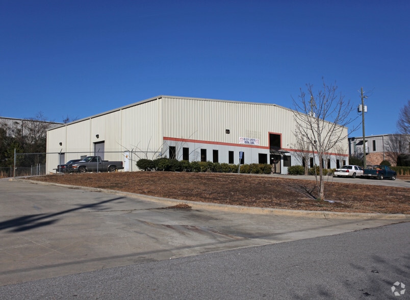 5532 Eastcliff Industrial Loop, Birmingham, AL for lease - Primary Photo - Image 1 of 6