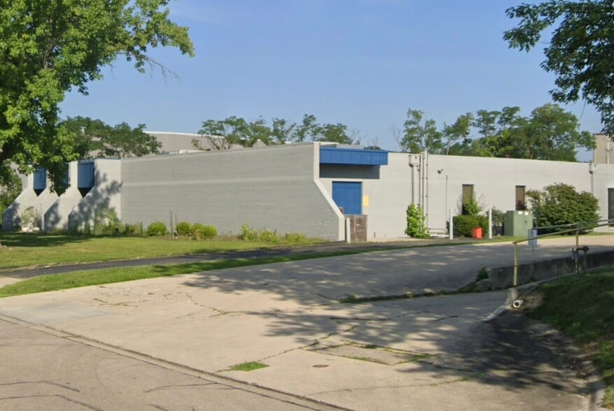 330 Progress Rd, Dayton, OH for sale - Building Photo - Image 3 of 16