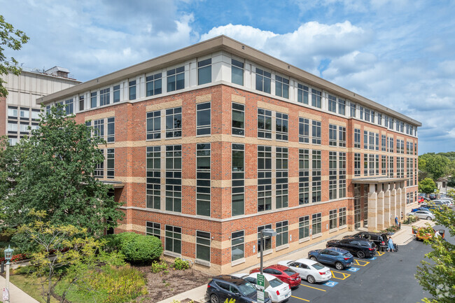 More details for 610 S Maple Ave, Oak Park, IL - Office/Medical, Medical for Lease