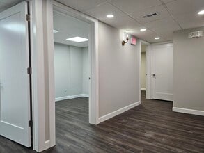 145 Rochdale Dr S, Rochester Hills, MI for lease Interior Photo- Image 2 of 3