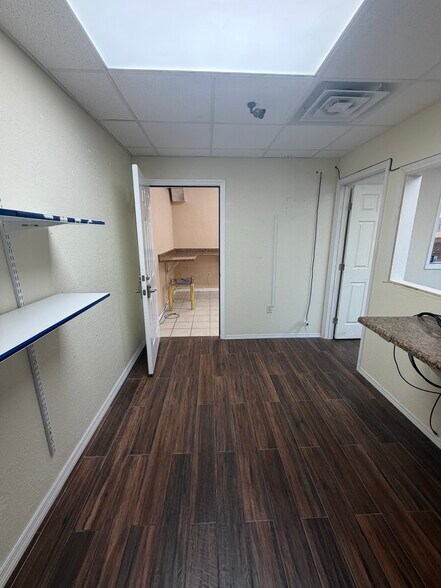 9139 Park Blvd, Seminole, FL à louer - Photo du bâtiment - Image 3 de 10