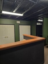 408 S Spring St, Burlington, NC for lease Interior Photo- Image 2 of 7
