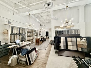 690 Miami Cir NE, Atlanta, GA à louer Photo intérieure- Image 2 de 9