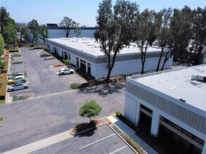 950 W Central Ave, Brea, CA - Aérien Vue de la carte