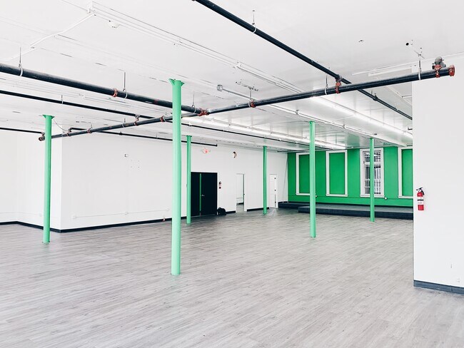More details for 203-207 Market St, Paterson, NJ - Office/Retail for Lease