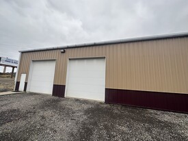 1980 Main St, Follansbee WV - Warehouse